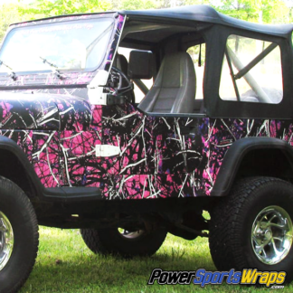 Lifestyle-camo-Muddy-Girl-Jeep-wrapping-film-camo-kit